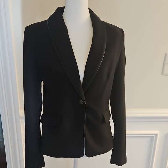 Mango Jackets & Blazers - Mango Classic Womens Black Blazer Size 4